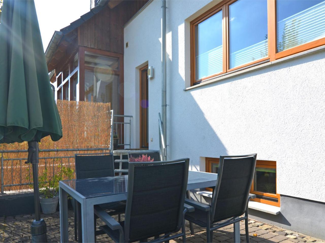 Apartment In Eslohe With Terrace Экстерьер фото