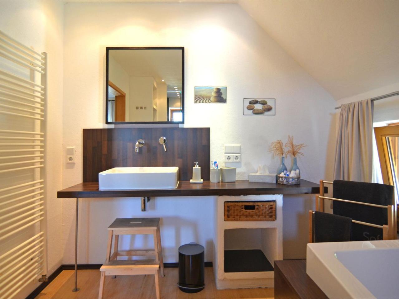 Apartment In Eslohe With Terrace Экстерьер фото